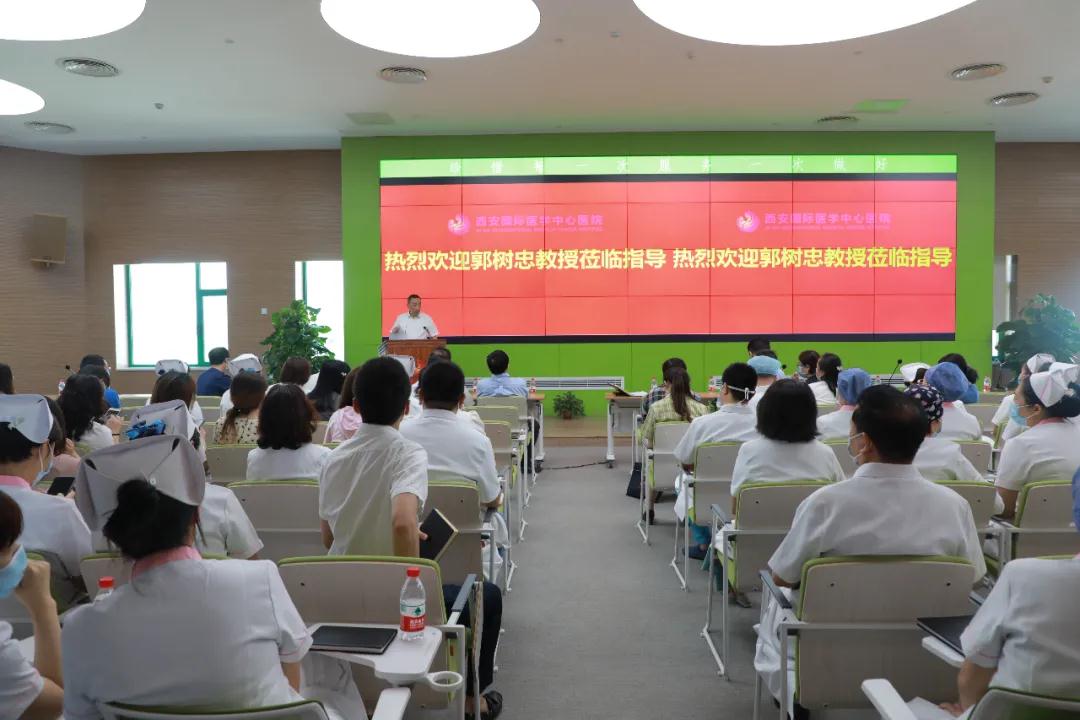 軍醫(yī)大咖齊聚一堂，共敘國際醫(yī)學創(chuàng)新發(fā)展