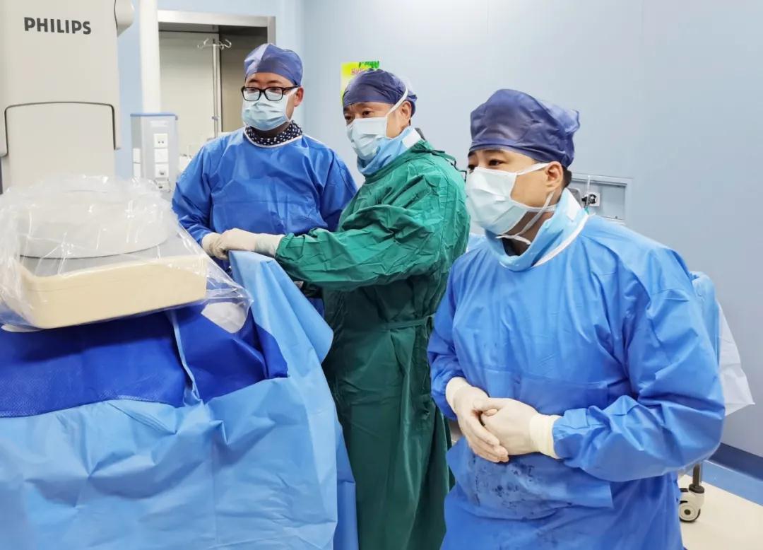 百歲老人吃飯難題解決了！