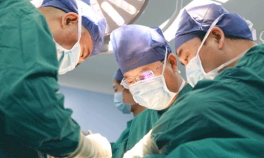 華商云健康—世界首例！我院骨科完成高難度、高科技3D打印可動人工頸椎-椎間盤復(fù)合體植入術(shù)