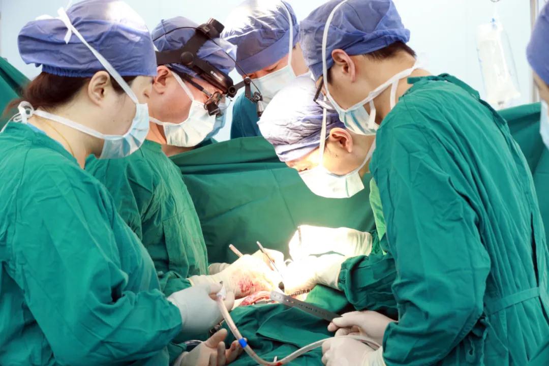 主動(dòng)脈夾層患者增多，且多為年輕人！西安國(guó)際醫(yī)學(xué)中心醫(yī)院心臟外科春節(jié)假期變成了“勞動(dòng)節(jié)”！