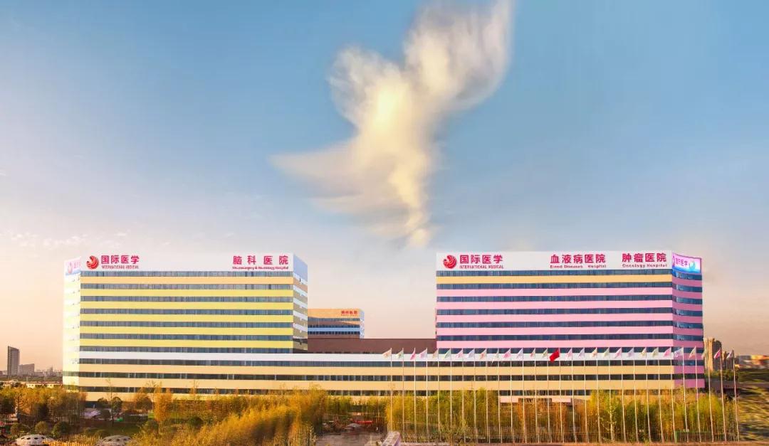 我院援鄂醫(yī)療隊(duì)榮獲陜西省抗擊新冠肺炎疫情先進(jìn)集體 王海昌、韓新鵬、陳麗獲陜西省抗擊新冠肺炎疫情先進(jìn)個(gè)人