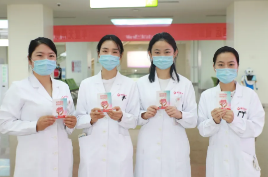 傳遞愛心 拯救生命——我院舉行“服務(wù)十四運(yùn)，健康我的城”無償獻(xiàn)血活動