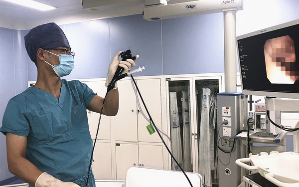 3毫米呼吸空間！歐陽(yáng)海峰團(tuán)隊(duì)極速開通狹窄氣道保障患者安全