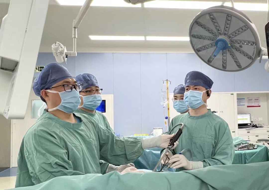 3cm切口解決10cm巨大腫瘤困擾！