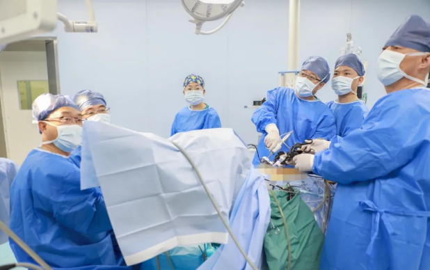 病變距肛門僅4厘米！滅瘤保肛！我院成功完成直腸癌“榻榻米”手術(shù)