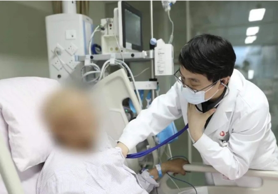 大醫(yī)之道|王武平：腳踏實地，仰望星空