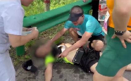 太牛掰了，醫(yī)者仁心！