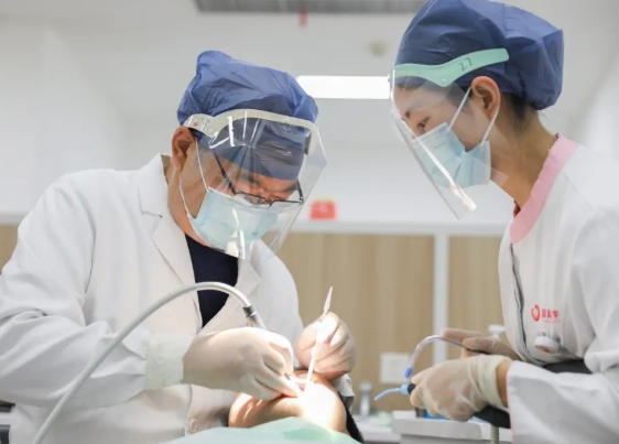 全國(guó)愛牙日：全生命周期守護(hù)，讓健康從“齒”開始