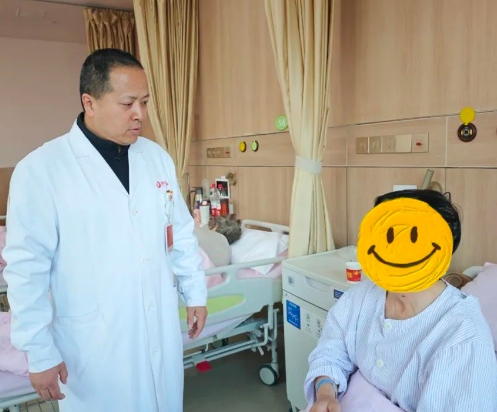 視力模糊、頭暈頭痛？專家：這項(xiàng)顱內(nèi)腫瘤檢查必不可少